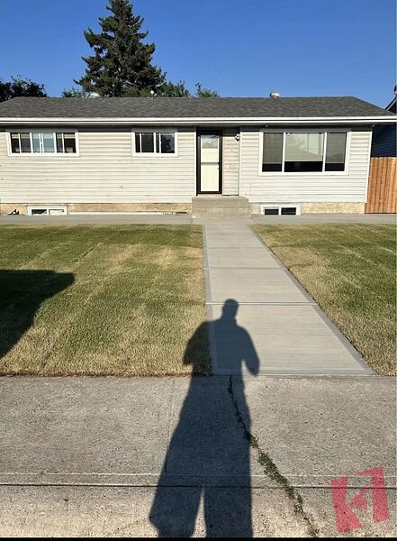 2 Bedroom basement in Forestlawn
