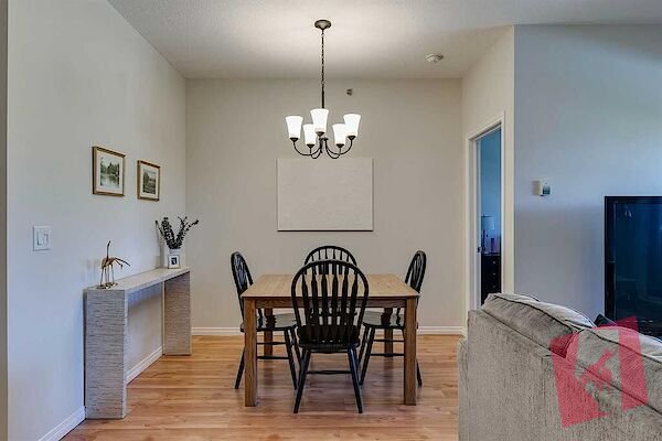 Quiet Glamorgan Condo photo 2
