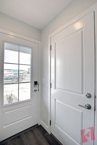 Stunning 2 Master Bedroom Townhouse in Quarry Park! (PC3250)