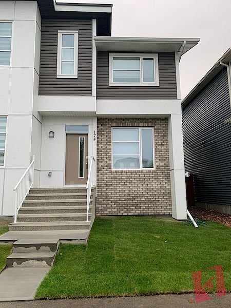 Gorgeous 3 Bedroom Duplex for Rent