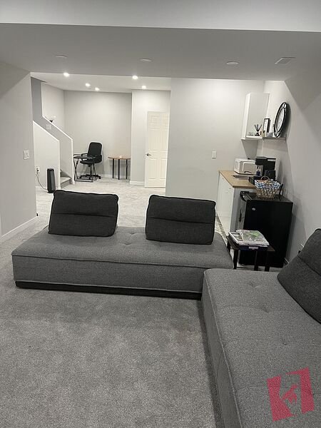 Furnished 1 bedroom basement