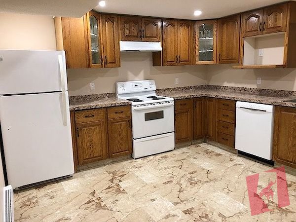 Legal Secondary Suite - two bedroom photo 3
