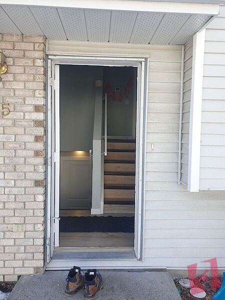 2 bedroom main level