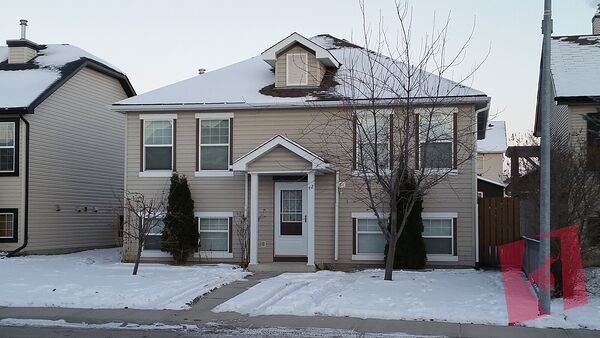 Main Floor of Bilevel House for RENT in Martindale