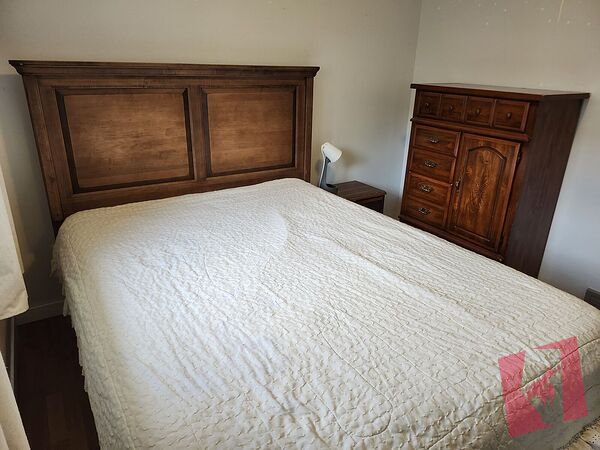 Private bedroom in Midnapore, furnished, available for a male tenant