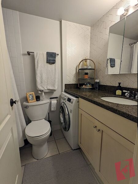 One bedroom condo in the heart of Mission photo 3