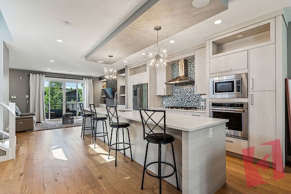 Luxurious Inner City Duplex by Market Mall photo 3