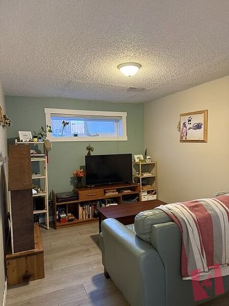 1 Bedroom Basement Suite in Montgomery