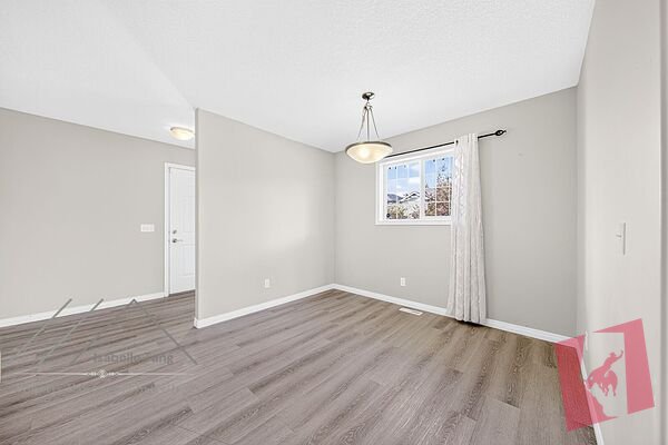 Beautifully Updated 4-Bedroom Family Home on a Huge Corner Lot — Rocky Ridge NW photo 3