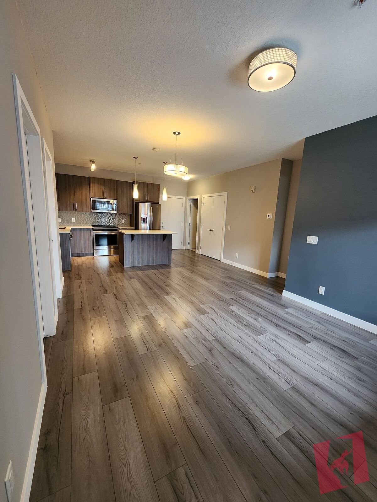 Beautiful apartment ? SPACIOUS 2 BED + DEN | 2 ENSUITE BATHROOMS | SAGE HILL NW