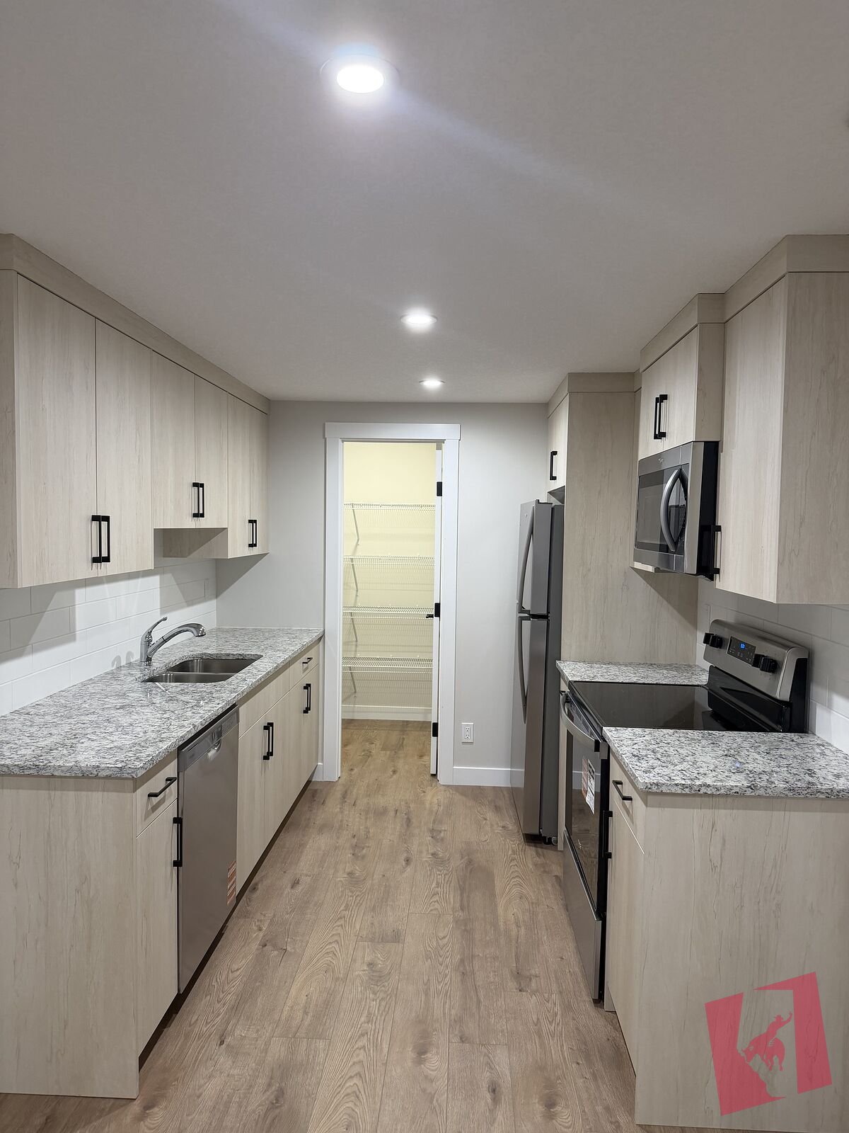 NEWLY BUILT LEGAL BASEMENT