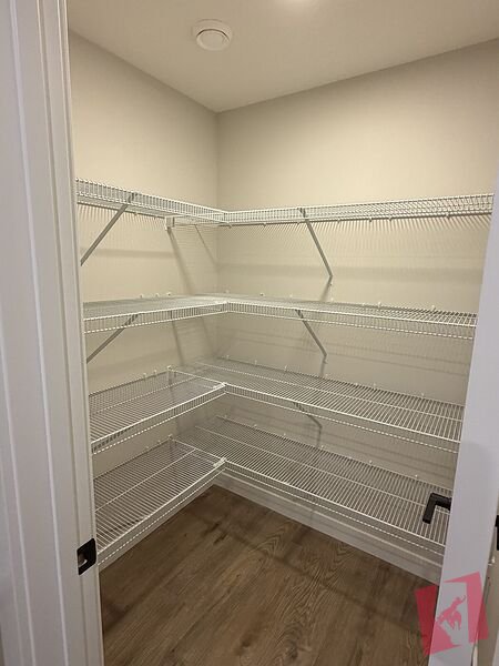 NEWLY BUILT LEGAL BASEMENT photo 3