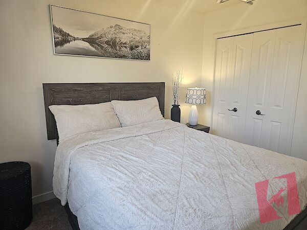 Fully Furnished Room ln Deep South, (Somerset) (LGBTQ Home) photo 3