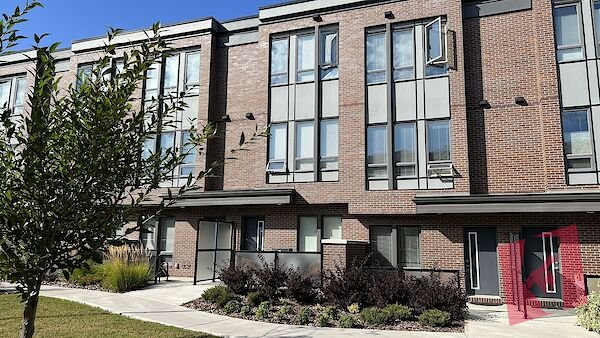 Elegant Townhouse Unit