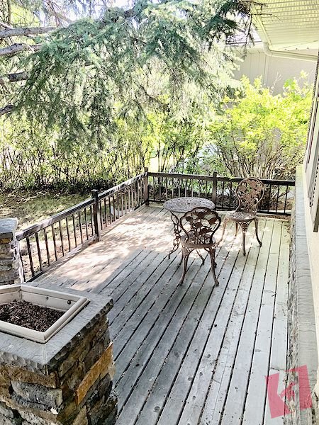 Bungalow on Quiet Street, Walk to School or Transit photo 3