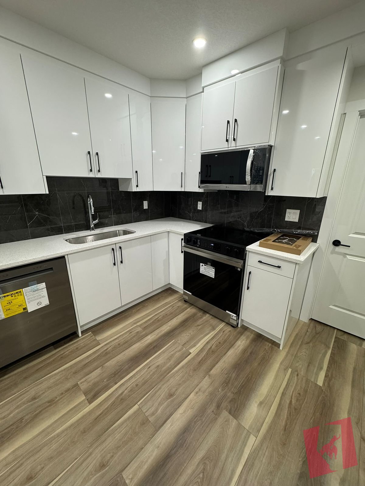 2 bed 1 bath pet friendly basement available August 1st 2026